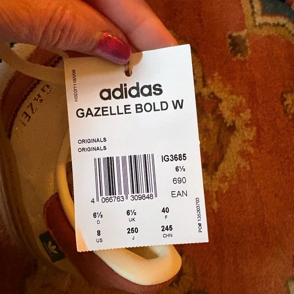 Adidas Originals Gazelle Bold W Maple Leaf Casual Lifestyle Sneakers - Picture 5 of 10